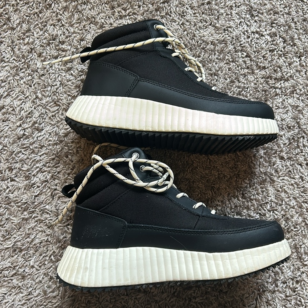 Universal Thread Chunky Snow Boot - Picture 3 of 5
